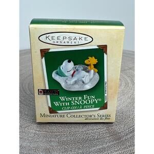 Hallmark Clip-on Peanuts Miniature #6 Winter Fun With Snoopy Woodstock 2003